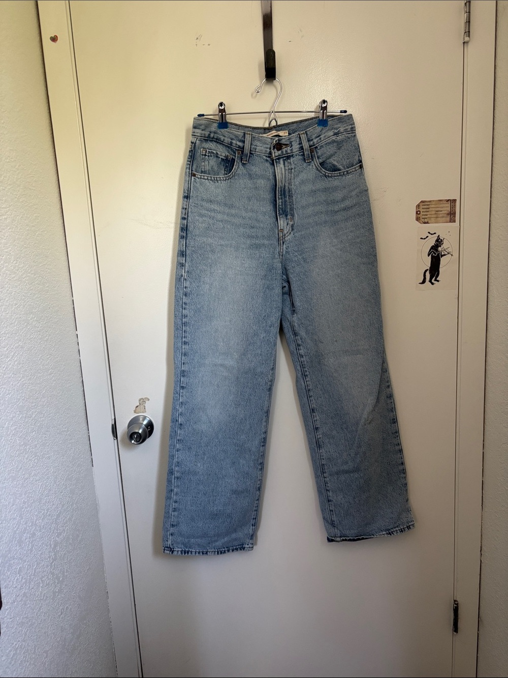 Baggie blue jeans